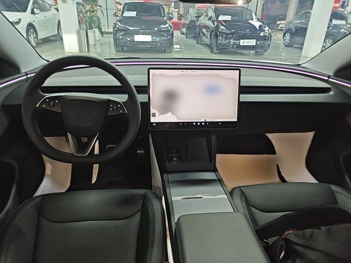 Model 3 2023 RWD photo 5