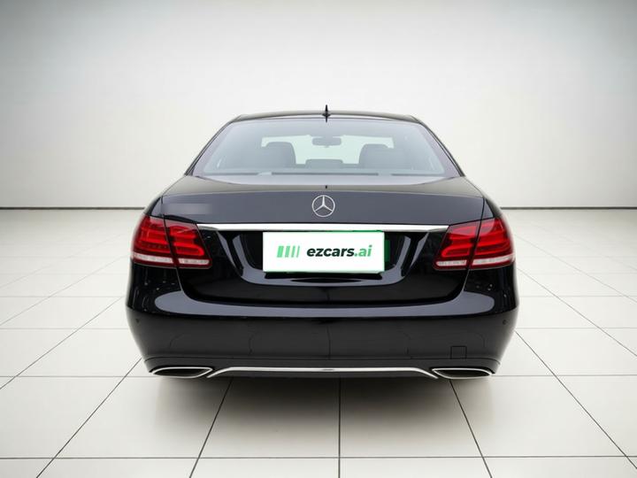 E-Class 2015 Facelift E 180 L Sport photo 5