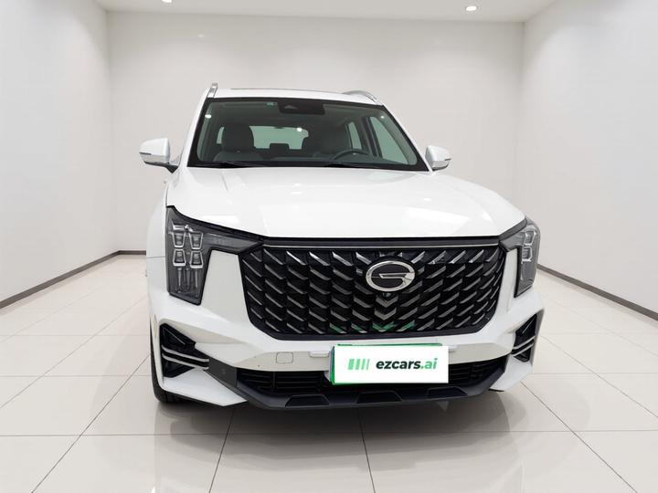 GAC Trumpchi GS8 2022 Pilot Series 2.0TGDI RWD Luxury Connected 7-Seater photo 2