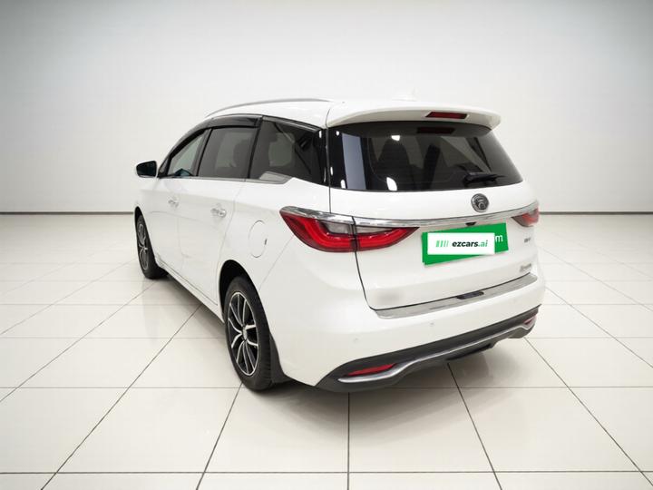 Song MAX 2017 1.5T AT Connected Elite 7-Seater photo 4