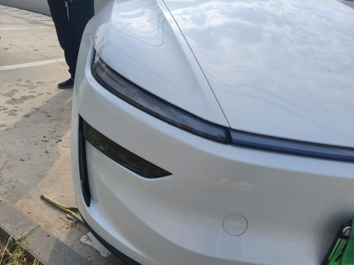 Model Y 2026 Long Range RWD photo 7