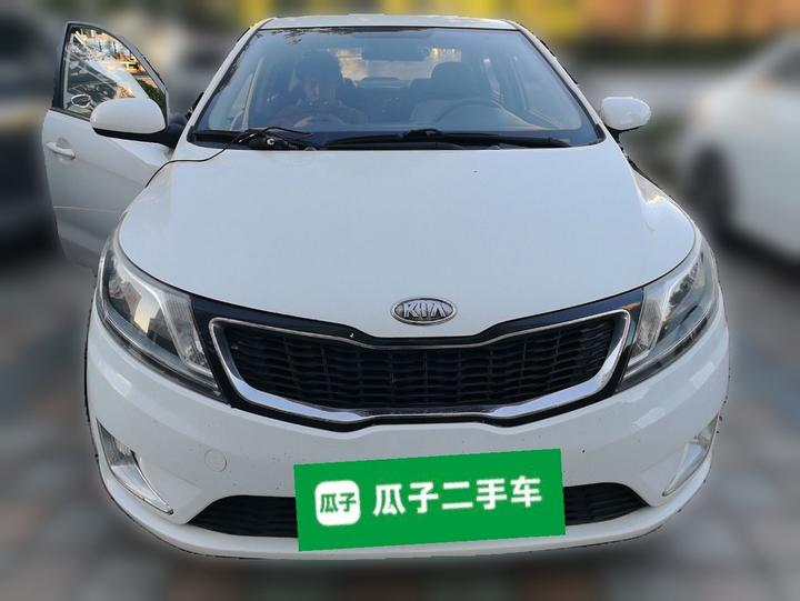 K2 2011 Sedan 1.4L AT GLS photo 2