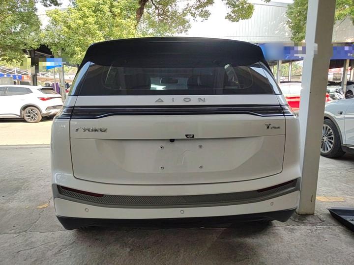 AION Y 2023 Plus 510 photo 3