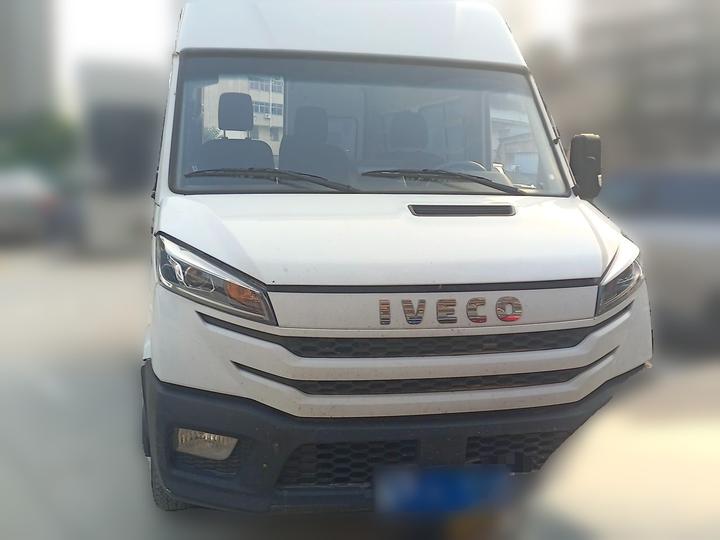 IVECO Daily 2023 2.5T A35M1 Short Wheelbase 5-9-Seater photo 2