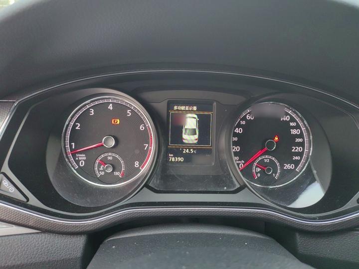 Passat 2017 330TSI DSG photo 4