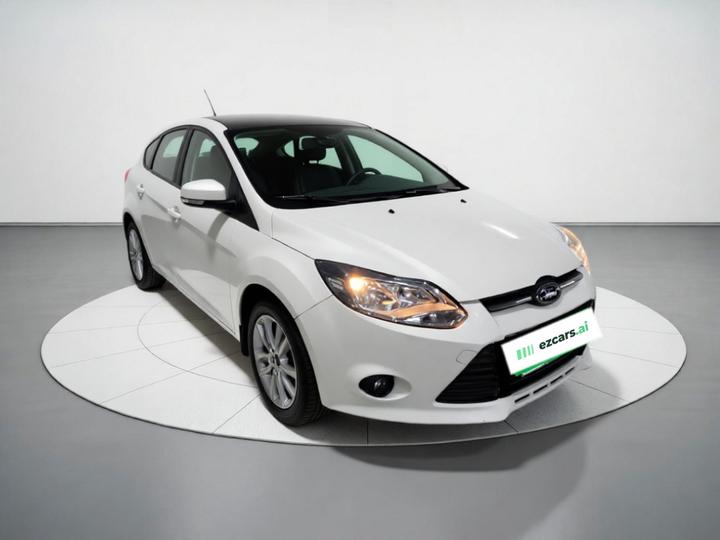 Focus 2012 Hatchback 1.6L AT Comfort photo 3