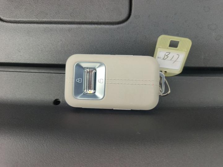 009 2026 7-Seater Ultra+ photo 8
