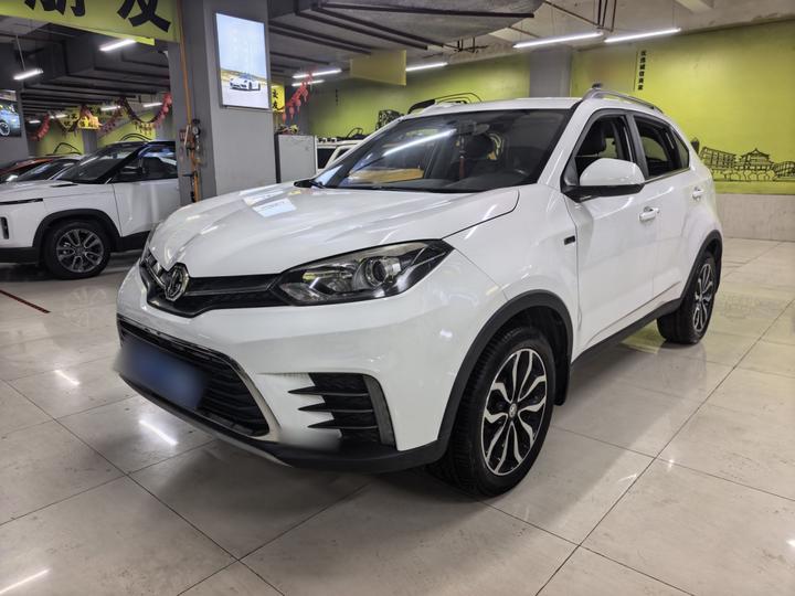 GS 2017 20T AT Exclusive