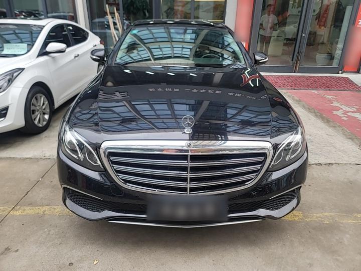 E-Class 2020 E 260 L photo 2