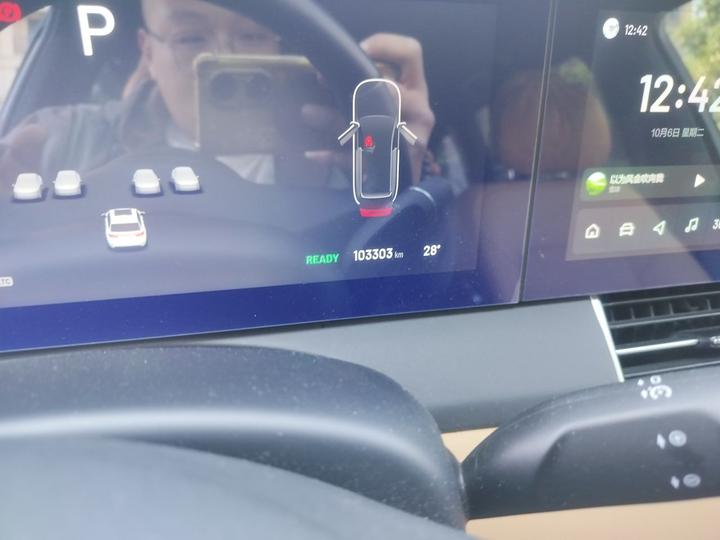 Li Auto ONE 2021 EREV 6-Seater photo 6