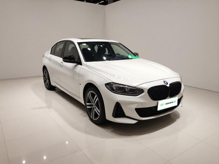 1 Series 2021 120i M Sport photo 3