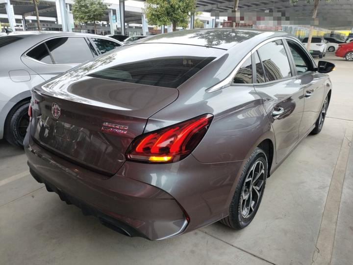MG5 2021 Facelift 180DVVT CVT Luxury photo 4