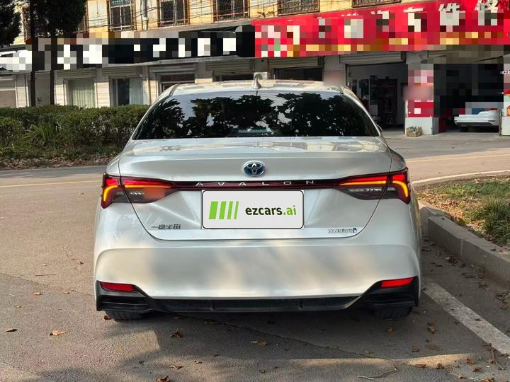 Avalon 2023 Hybrid 2.5L Luxury photo 5