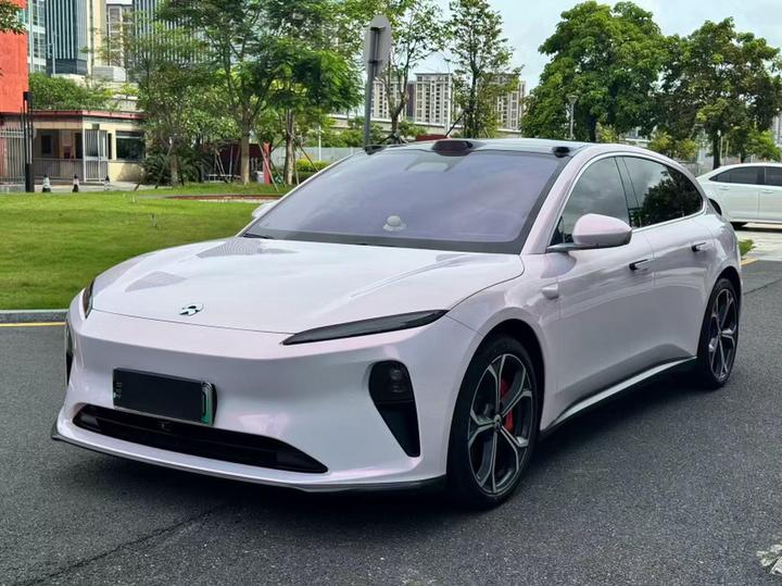 ET5T 2023 75kWh Touring
