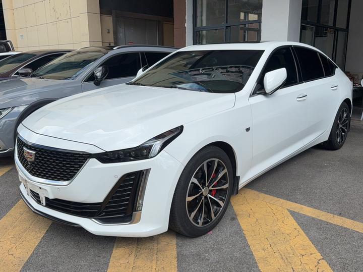 CT5 2021 28T Luxury
