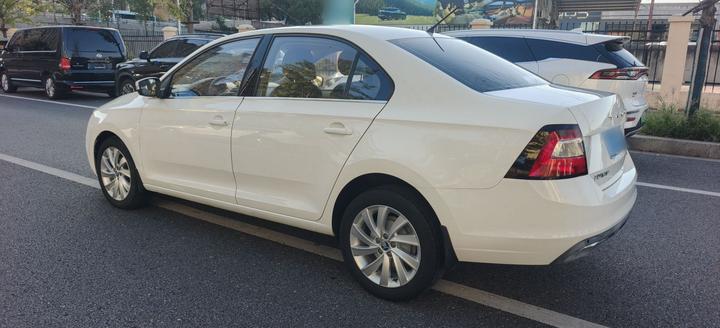 Rapid 2019 1.5L MT Comfort China VI photo 4