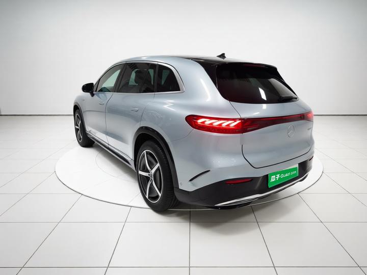 EQS SUV 2023 450 4MATIC photo 4