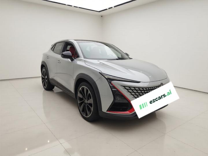 UNI-T 2020 1.5T Premium photo 3