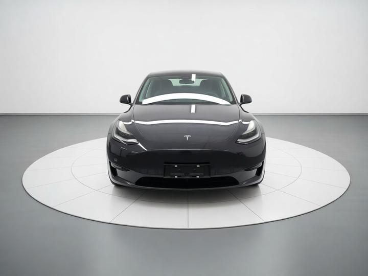 Model Y 2022 Facelift RWD photo 2