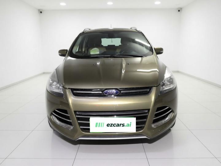Kuga 2013 1.6L GTDi AWD Elite photo 2