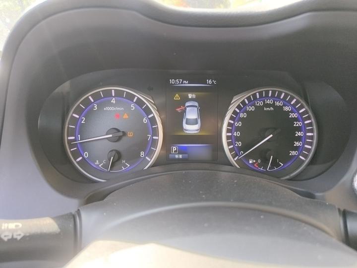 Q50L 2016 2.0T Comfort photo 4