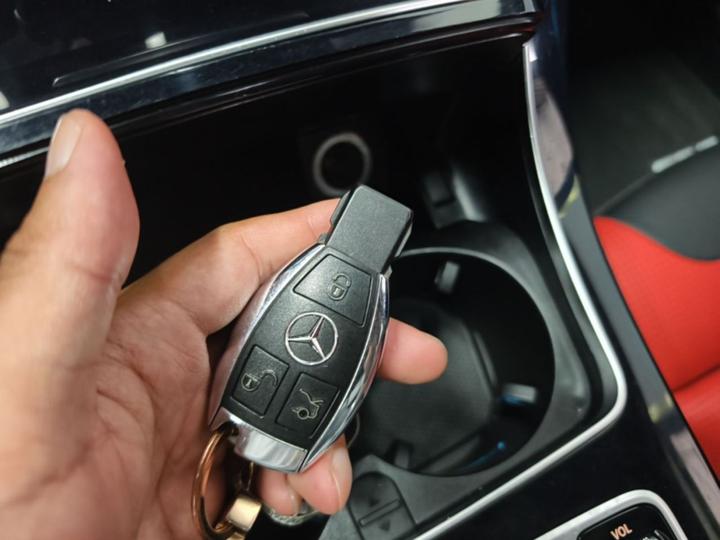 C-ClassAMG 2017 AMG C 63 photo 8