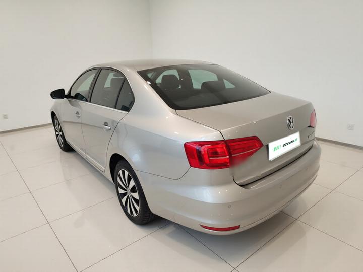 Sagitar 2018 180TSI DSG Exclusive photo 4