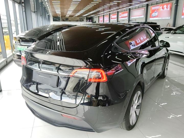 Model Y 2021 Standard Range RWD photo 4