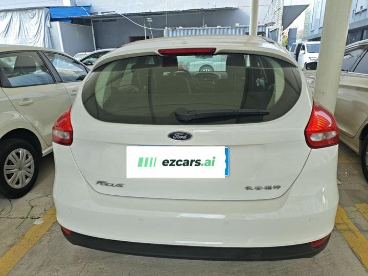 Focus 2017 Hatchback 1.6L AT Comfort photo 5