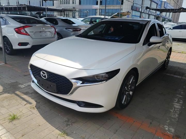 3 Axela 2021 2.0L AT
