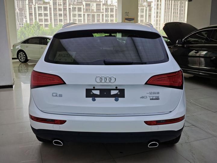 Q5 2016 40 TFSI Tech photo 4