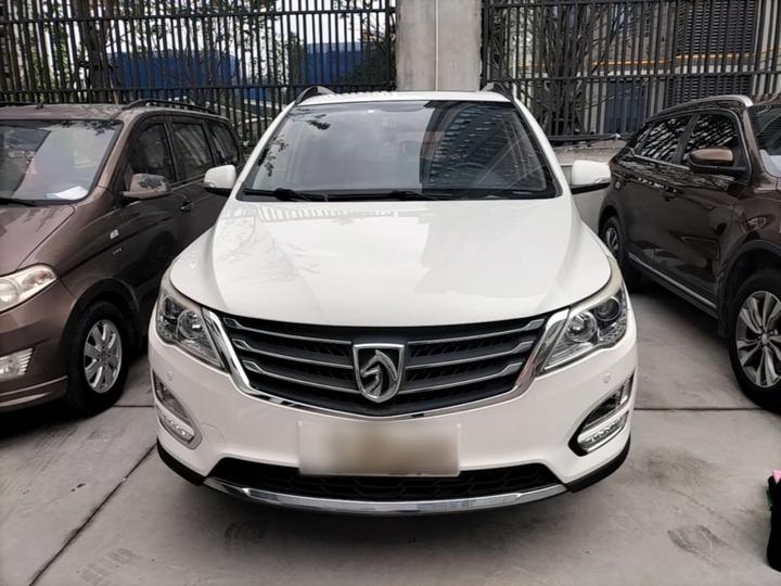 560 2016 1.8L iAMT Luxury photo 2