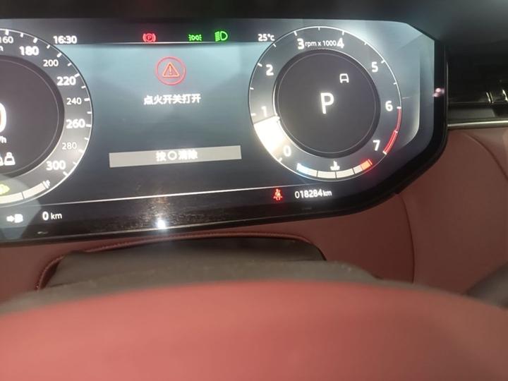 Range Rover Sport 2023 400PS Dynamic SE photo 6