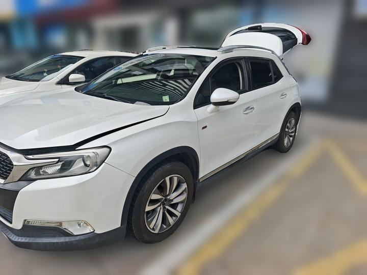 6 2014 1.6T Luxury THP200