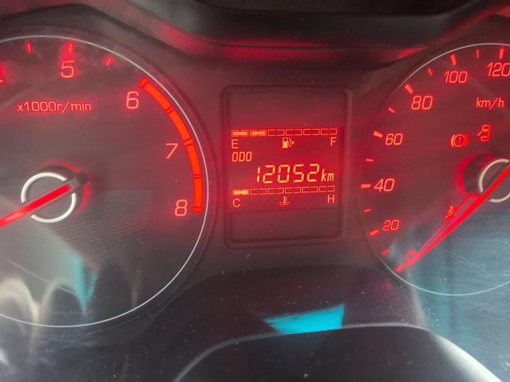 310 2016 1.2L MT Comfort photo 2