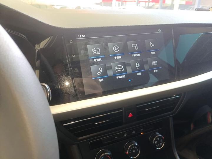 Lavida 2022 1.5L AT photo 8