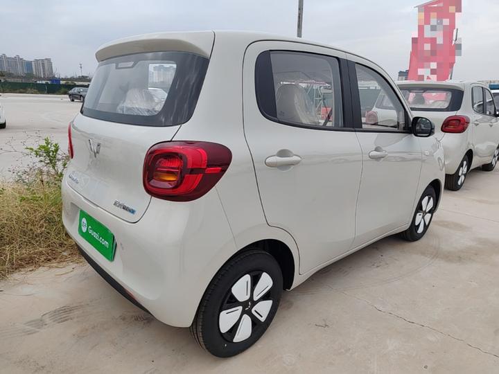 Hongguang MINIEV 2025 4th Gen 4-Door Advanced photo 6