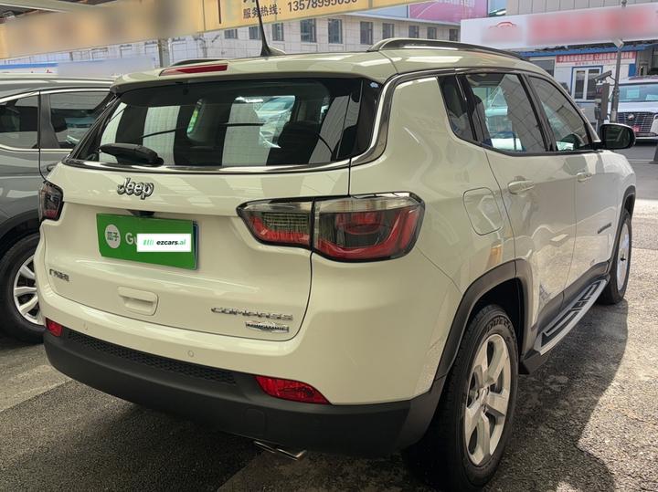 Compass 2019 220T AT photo 5