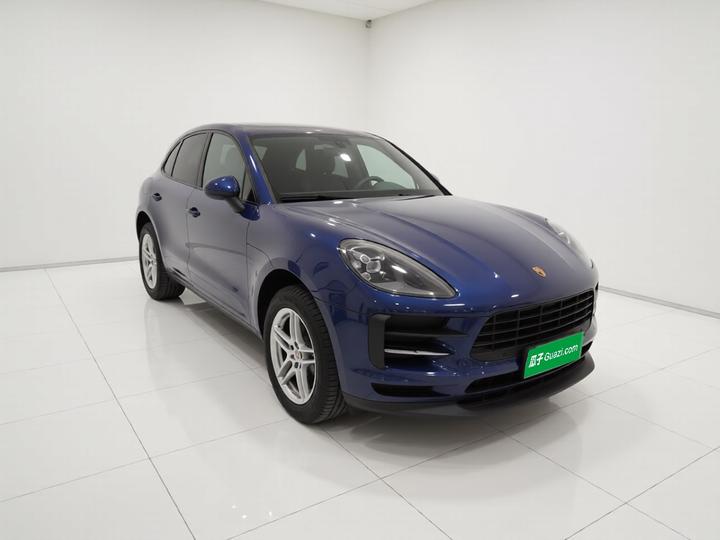 2021 Macan 2.0T photo 3