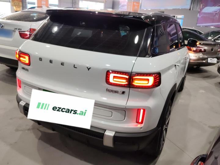 Geely icon 2023 1.5TD photo 4