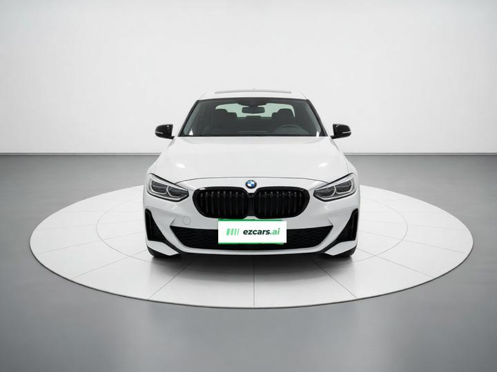 1 Series 2023 125i M Sport photo 2