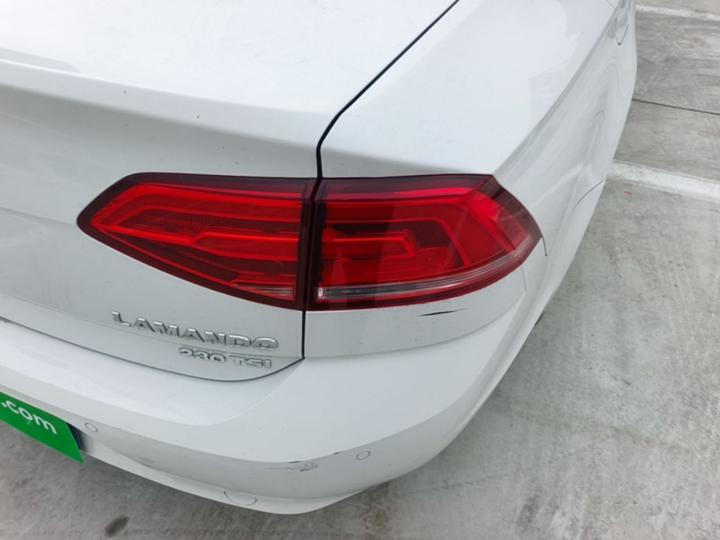 Lamando 2018 230TSI DSG photo 7