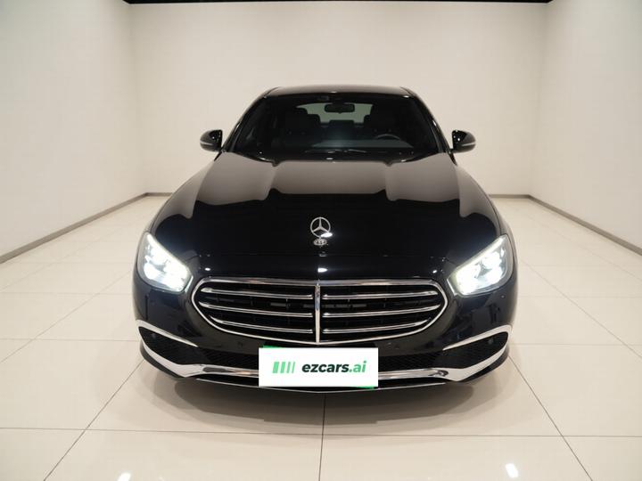 E-Class Imported 2022 E 260 Fashion Sport photo 2