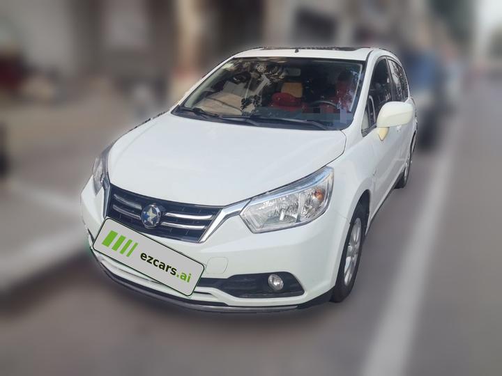 R50 2015 1.6L MT Luxury