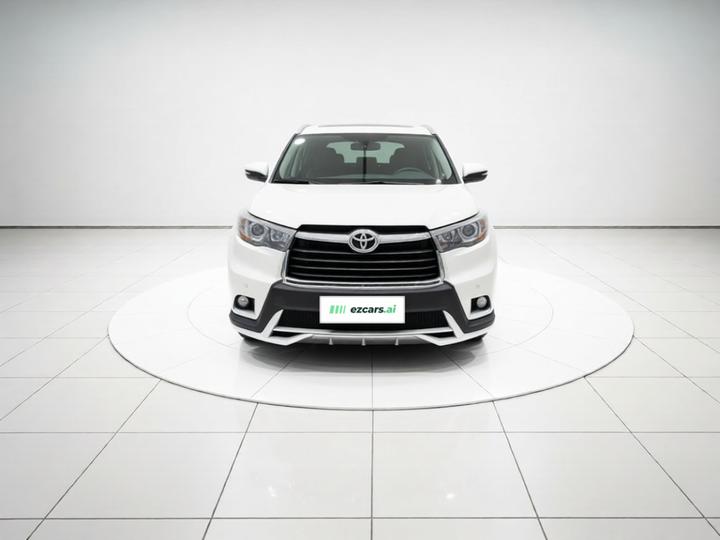 Highlander 2017 2.0T AWD Luxury 7-Seater photo 2
