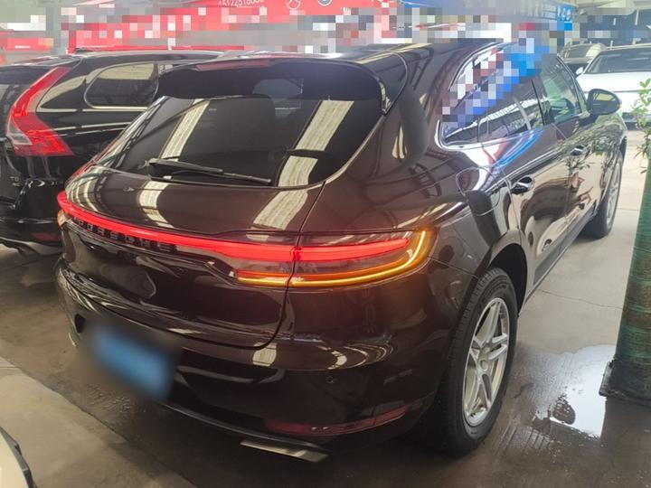 2021 Macan 2.0T photo 4