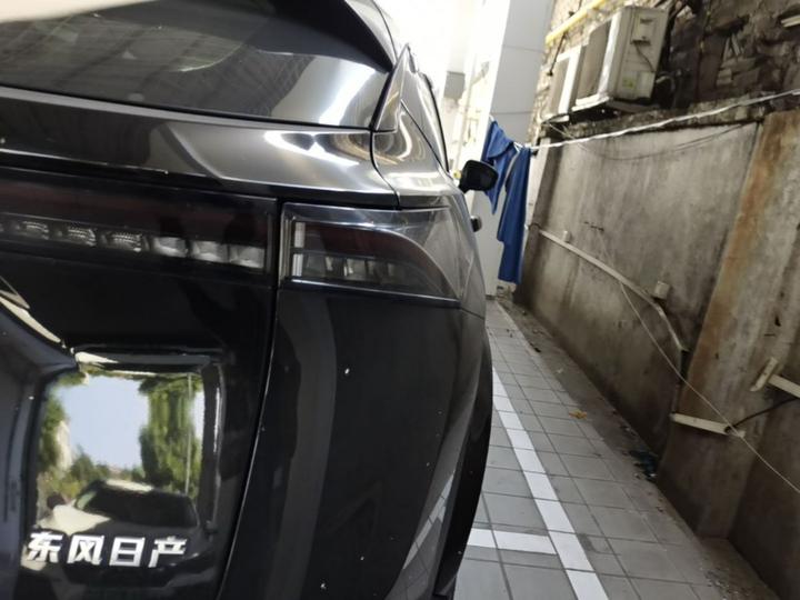 ARIYA 2022 AWD Performance Top Trim photo 7