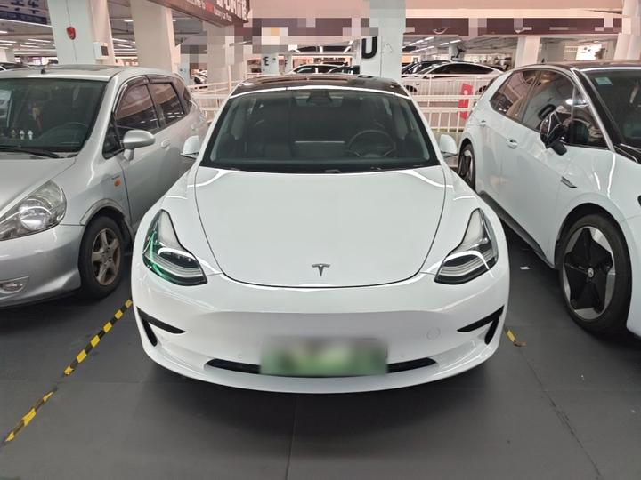 Model 3 2019 Standard Range RWD Upgraded photo 2