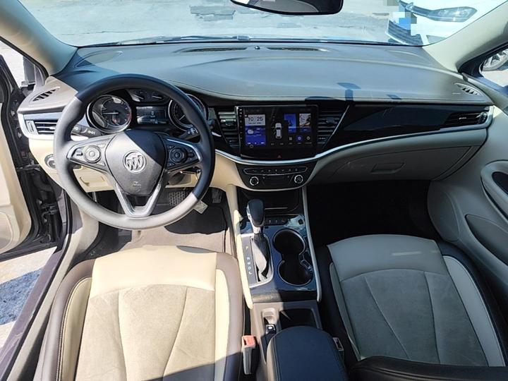 Verano 2015 Sedan 15S AT Leading photo 5