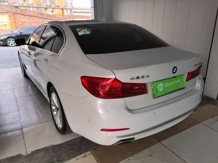 5 Series EV 2020 Upgraded 530Le Luxury photo 4